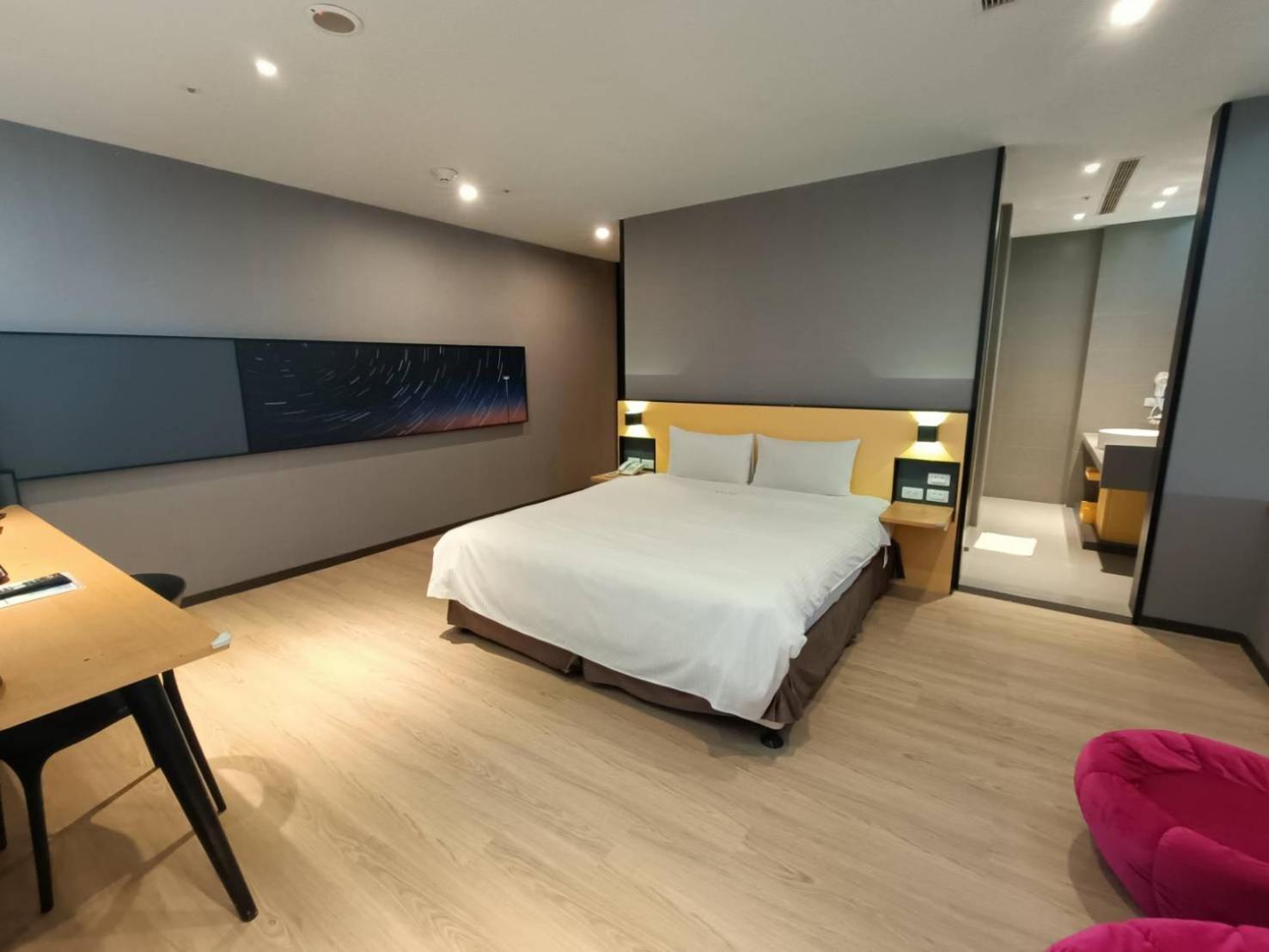 Walker-Taoyuan Hotel Eksteriør billede