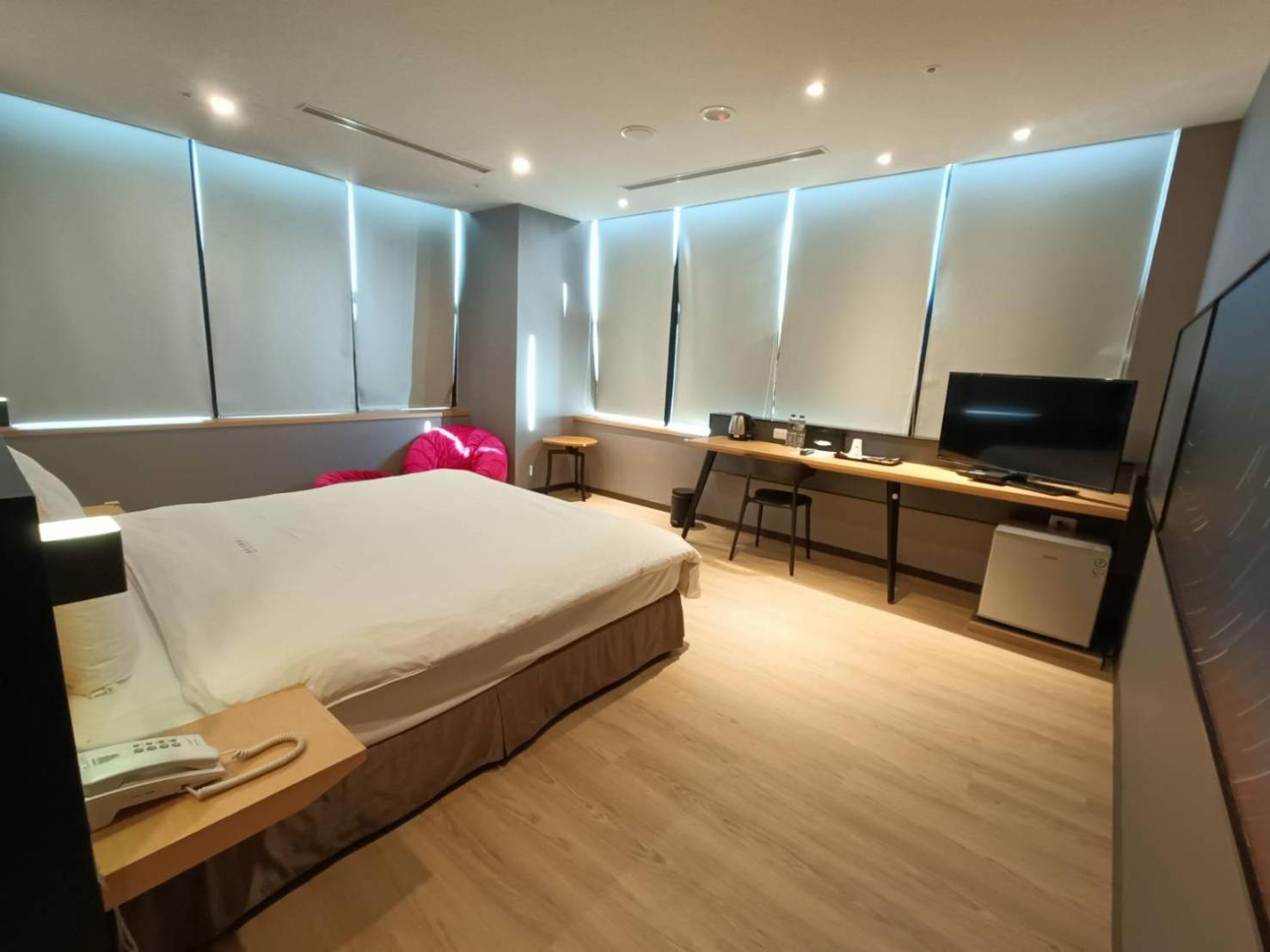 Walker-Taoyuan Hotel Eksteriør billede